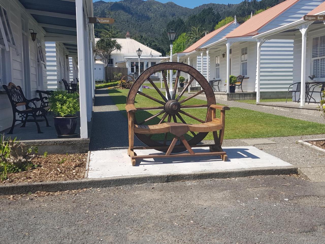 Coromandel Cottages 외부 사진