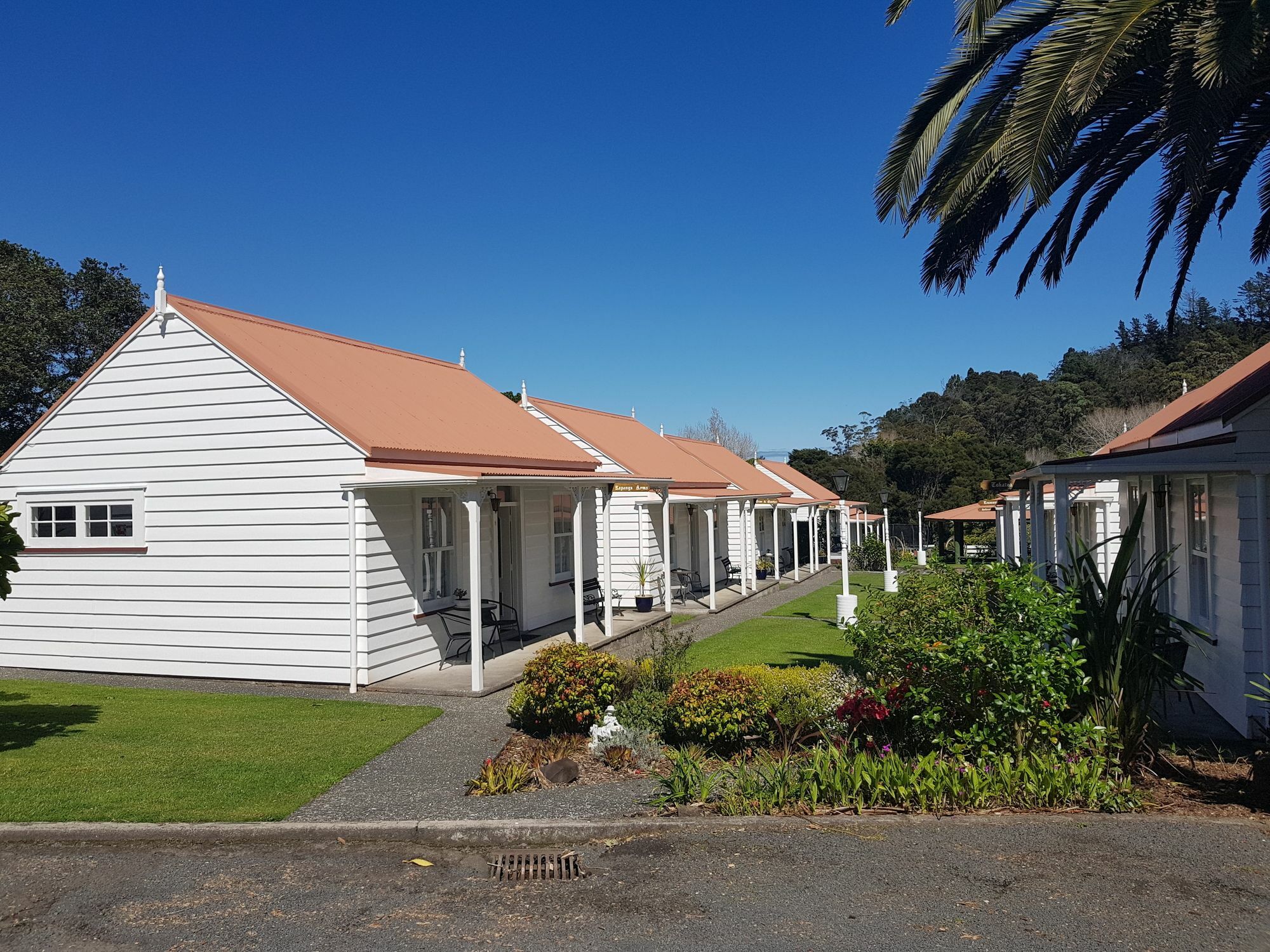 Coromandel Cottages 외부 사진